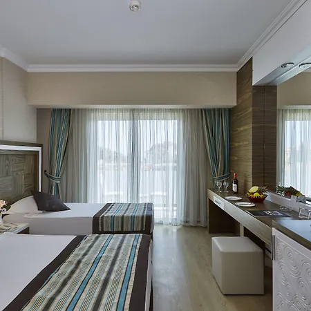 Royal Towers Otel Kiris