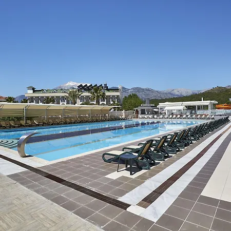 Otel Royal Towers Kiris