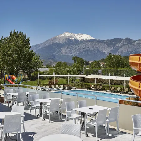 Otel Royal Towers Kiris