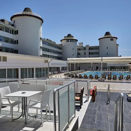 Otel Royal Towers Kiris