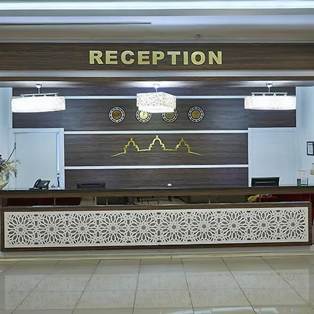 Otel Royal Towers 4*