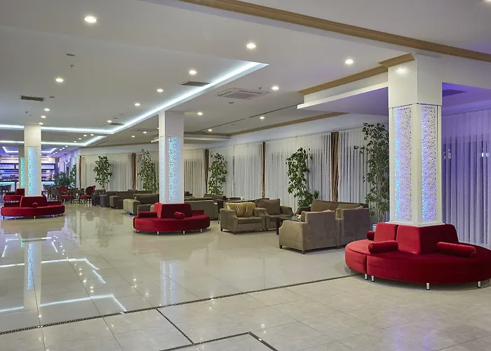 Royal Towers 호텔 4*