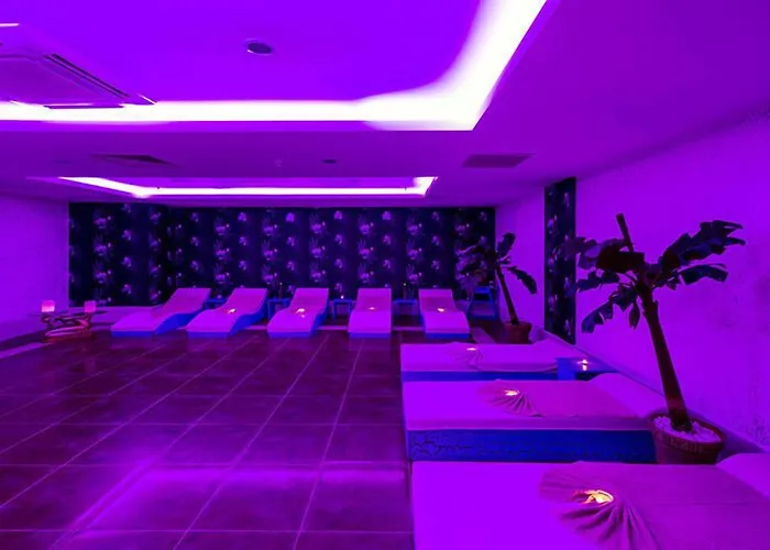 호텔 Royal Towers 4*