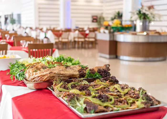 Royal Towers 호텔 4*