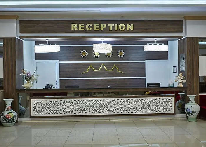 호텔 Royal Towers 4*