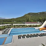 מלון Royal Towers
