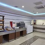 Royal Towers מלון